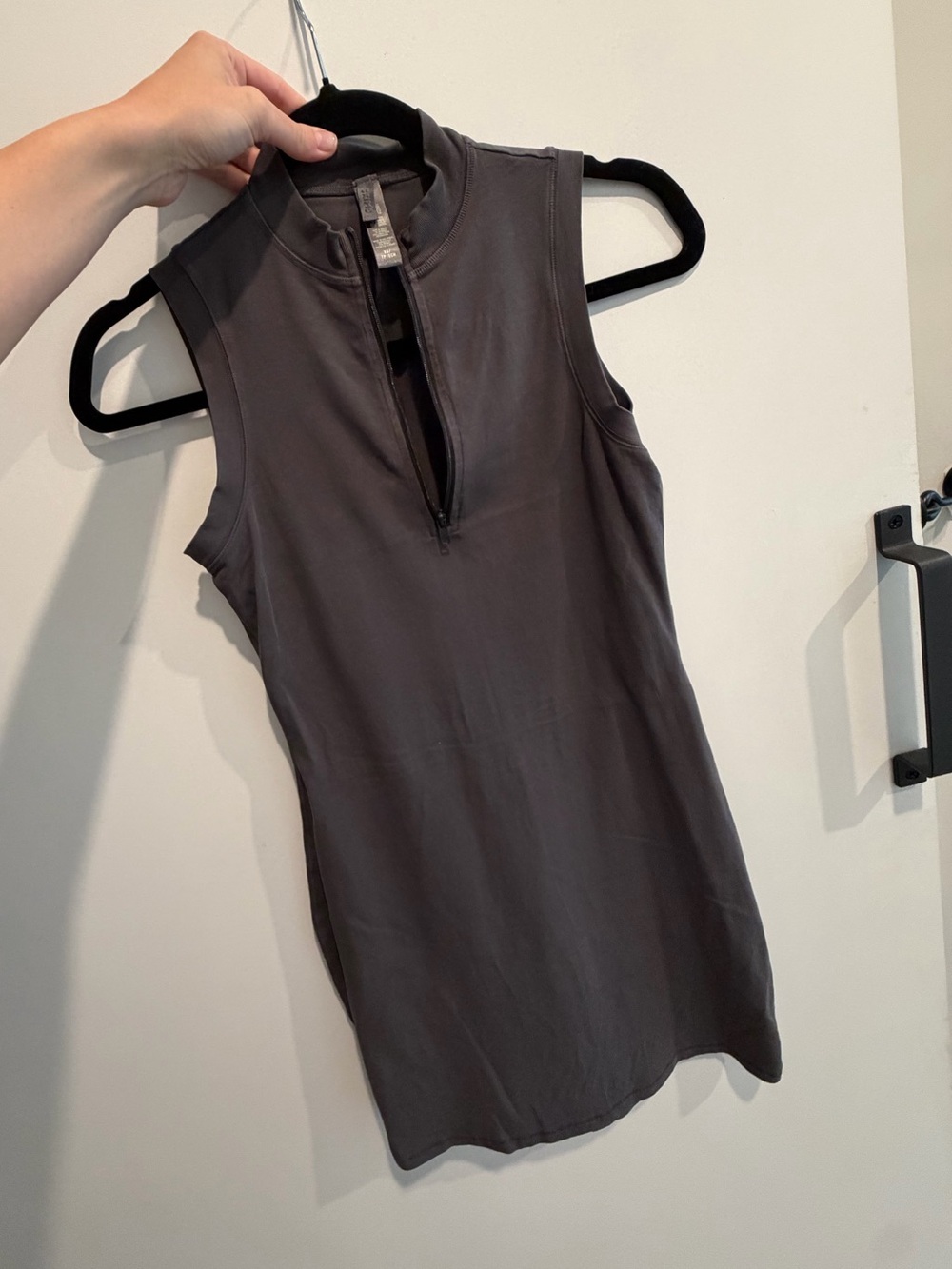 NWOT Skims Vintage zip up sleeveless mini dress